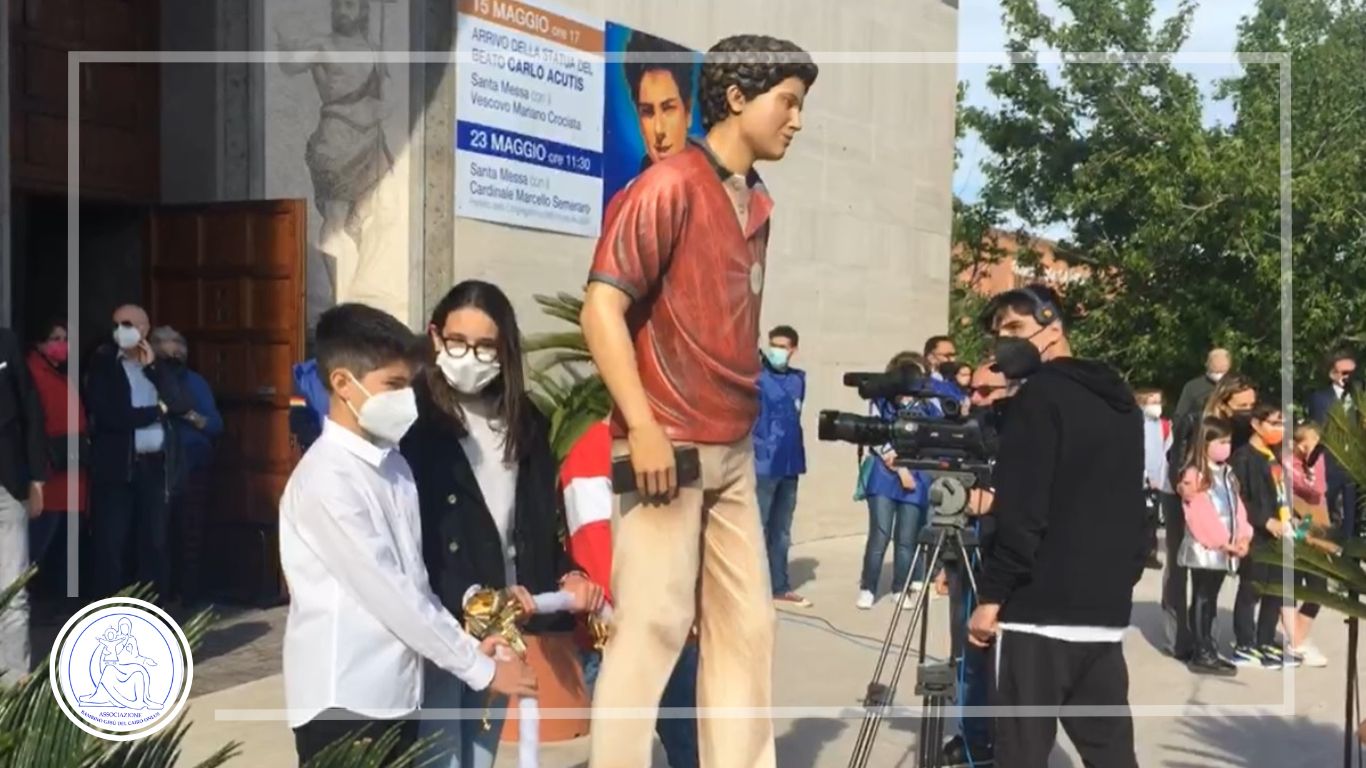 una solenne cerimonia per l'arrivo statua del Beato Carlo Acutis a Latina